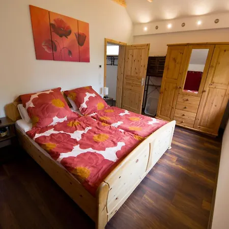 Apartment Cinema Eltzerhoefe