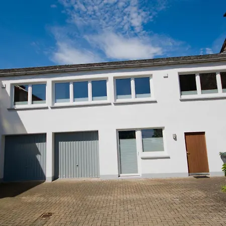 Cinema Apartment Eltzerhoefe